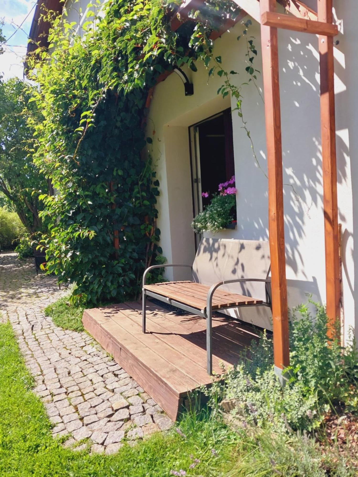 Jelenia Apartment *